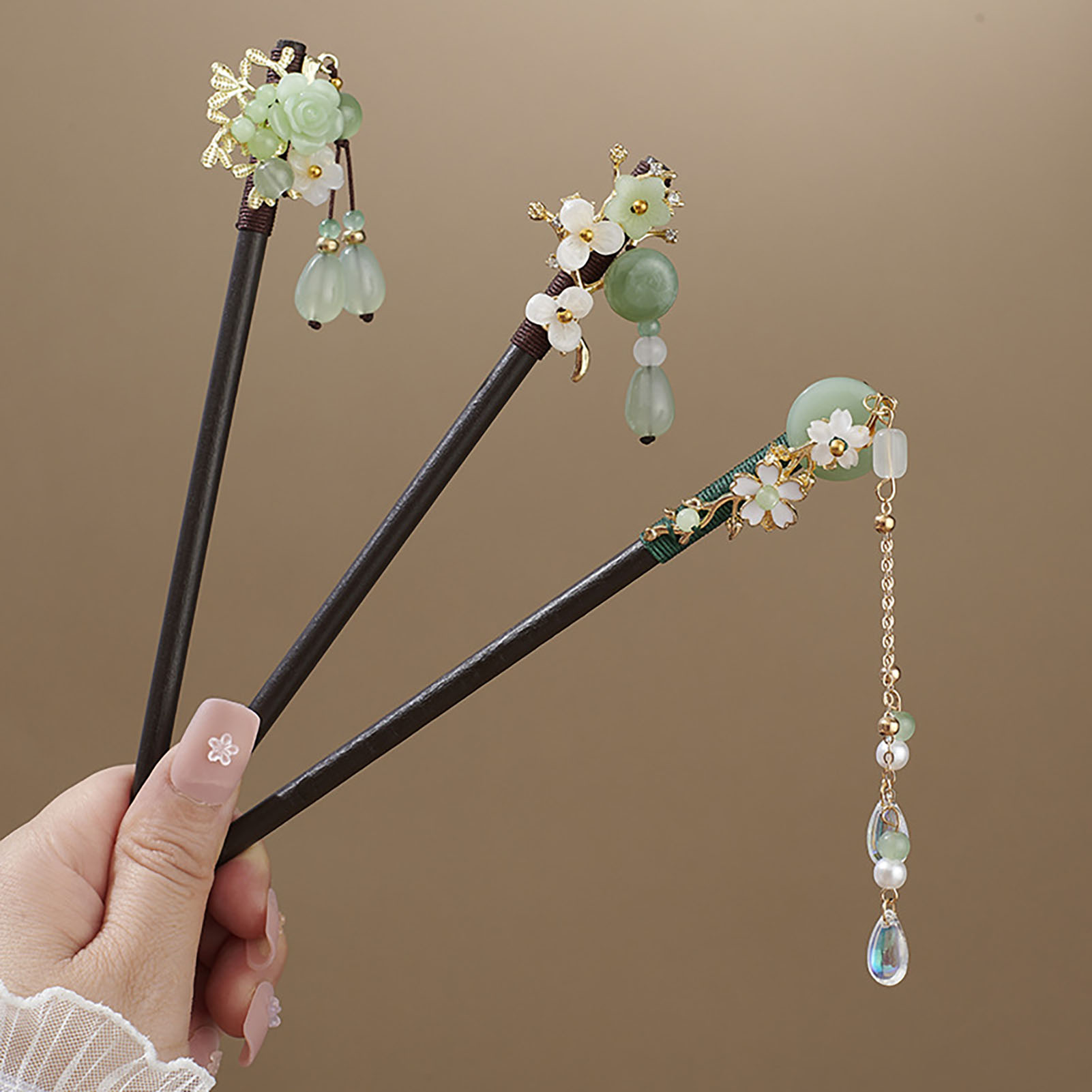 Chinese Style Flower Tassel Ha - đánh giá và giá Board Game Go